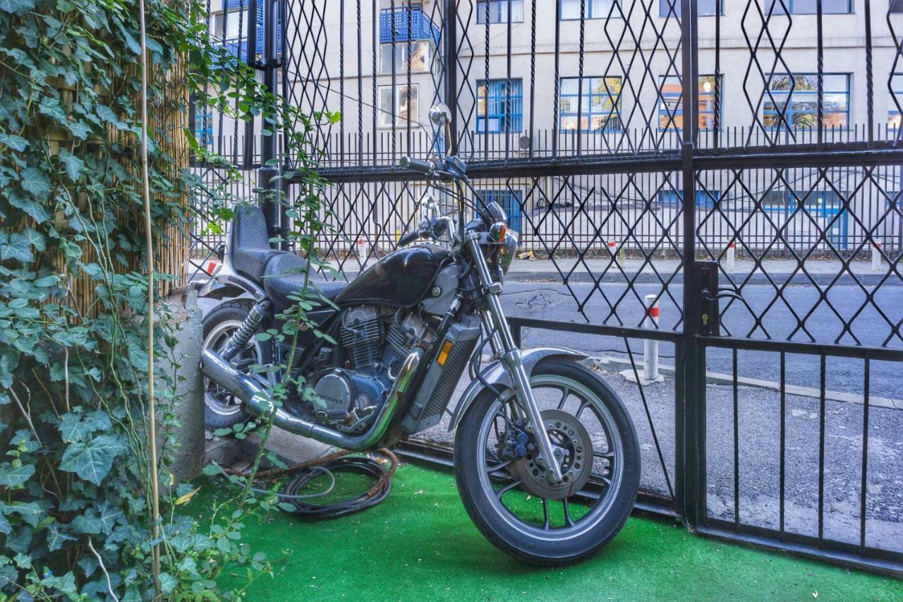 Motor House Unirii Hotel Bucureşti Ngoại thất bức ảnh