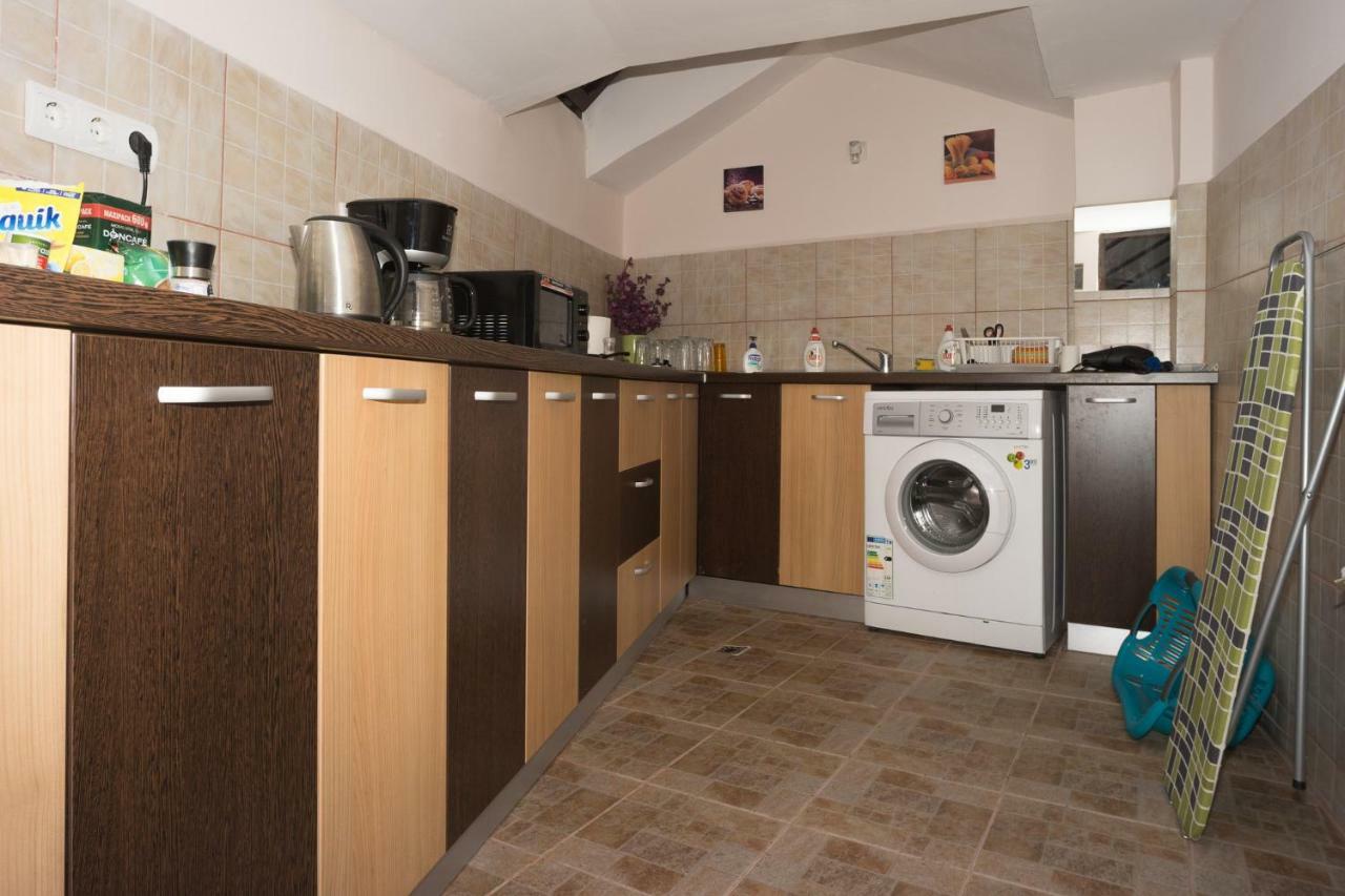 Motor House Unirii Hotel Bucureşti Ngoại thất bức ảnh