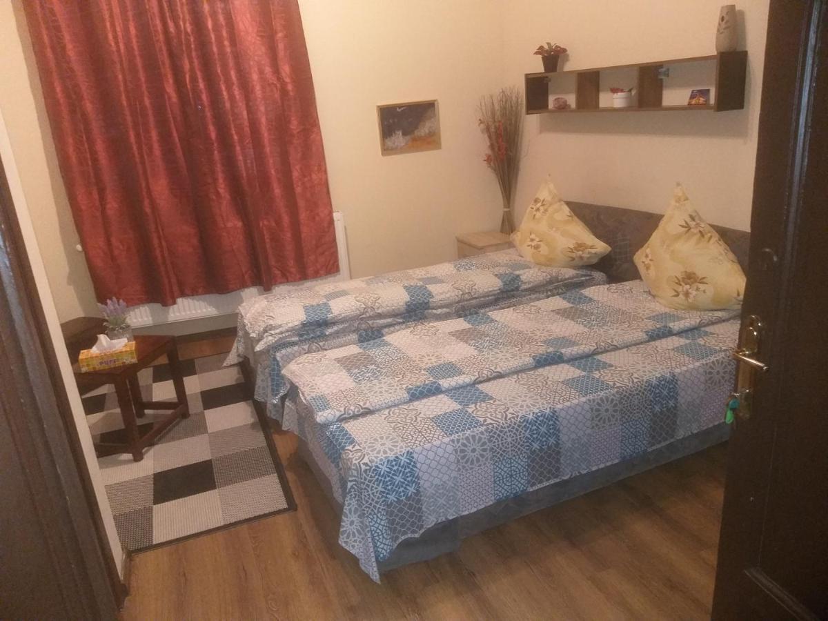 Motor House Unirii Hotel Bucureşti Ngoại thất bức ảnh